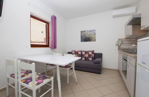 Sibinj Krmpotski Apartamento | Apartments Adriana (120091-A2) - Klenovica (Novi Vinodolski)