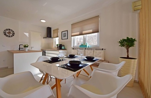 Klenovica Apartamento | Apartamento Cvit 2 by Interhome