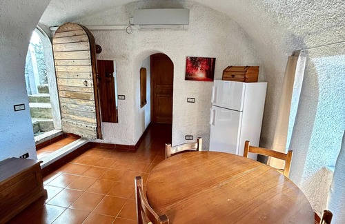 San Donato Val Di Comino Apartamento | Apartment In Downtown San Donato Val di Comino