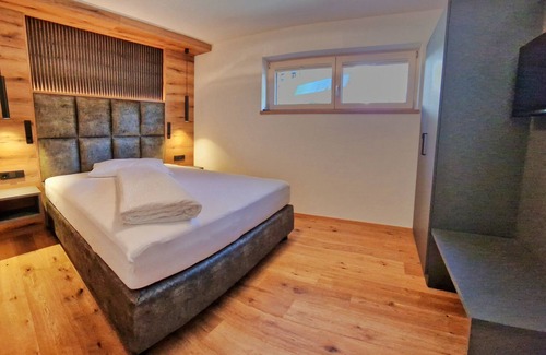 Vorderlanersbach Apartamento | Modern holiday apartment in a quiet top location