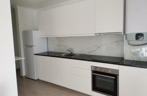 Praia da Rocha Apartamento | Apart Vila Rosa, T1+1 para férias em Portimao