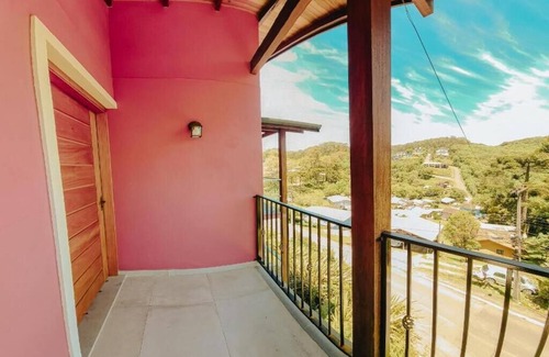 Bavaria Apartamento | Apartamento Aconchegante com Vista - A 8 Minutos do Portico 1