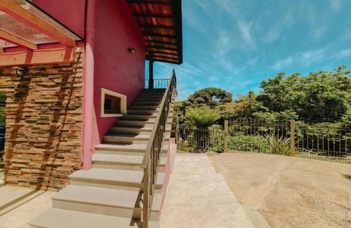 Bavaria Apartamento | Apartamento Aconchegante com Vista - A 8 Minutos do Portico 1