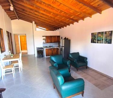 Jerico Apartamento | aparta hotel La Gruta Jericó, apartamento con balcón