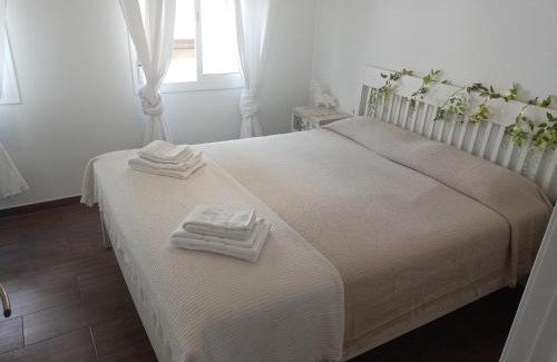 La Linea de la Concepcion Apartamento | Apartamento rosales super bonito