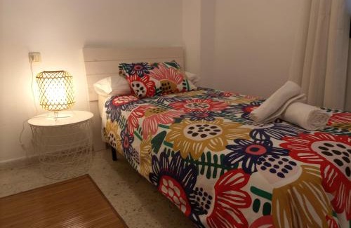 La Linea de la Concepcion Apartamento | Apartamento playa de Levante