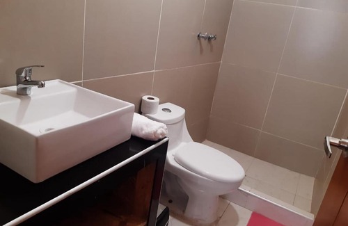 Primero de Mayo Apartamento | Apartament 11 people full fourniture with private bathrooms and transport encluded