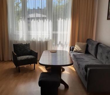 Krokowa Apartamento | Apartament – 3 pokojowe dwupoziomowe mieszkanie z ogrodem