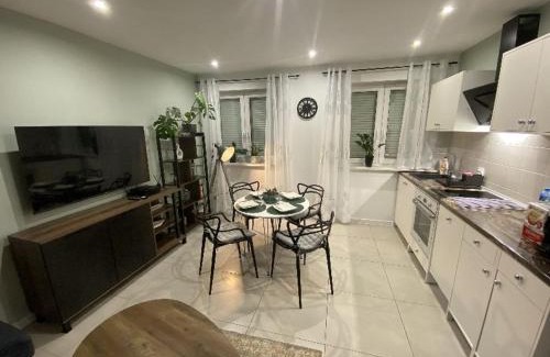 Zabrze Apartamento | Apartament Błogi Sen III - komfortowy nocleg w spokojnej lokalizacji