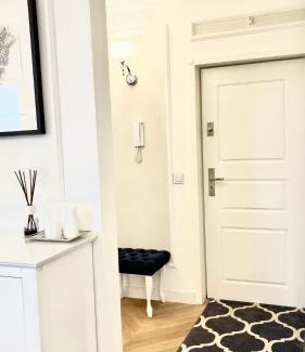 Czestochowa Apartamento | Apartament BIANCO Royal