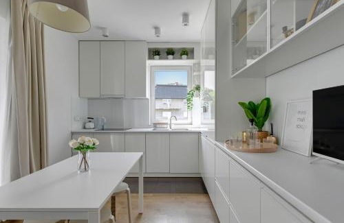 Rumia Apartamento | APARTAMENT BLISKO TRÓJMIASTA I KASZUB, 20 minut komunikacją miejską do centrum Gdyni