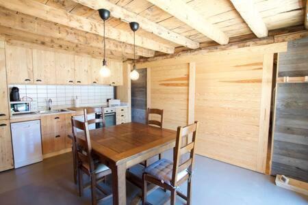 Meranges Apartamento | Apartament Cal Josepó