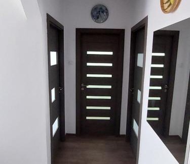 Hunedoara Apartamento | Apartament Dabe Hd