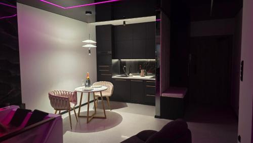 Swiecie Apartamento | Apartament dla dwojga z jacuzzi na wyłączność