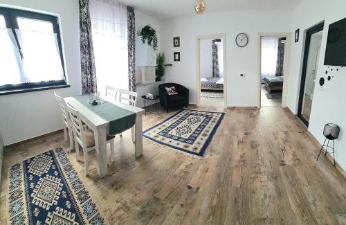 Zarnesti Apartamento | Apartament Eminescu