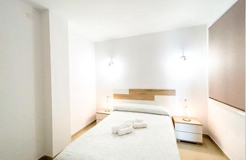 San Luis de Sabinillas Apartamento | Apartamento en 1ª línea de la playa de Sabinillas con vistas al mar