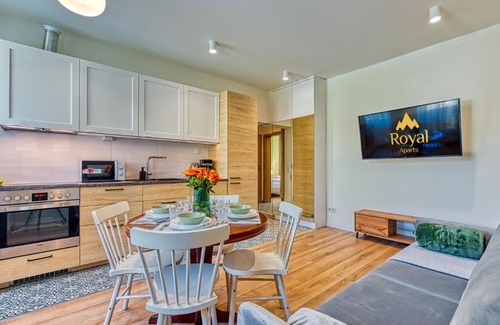 Swieradow-Zdroj Apartamento | Apartament Górska 5 by Royal Aparts