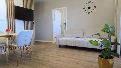 Konskie Apartamento | Apartament Gimnazjalna Luxury
