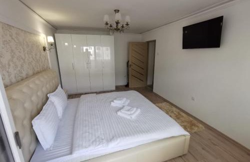 Tirgu Ocna Apartamento | Apartament Gold Luxury