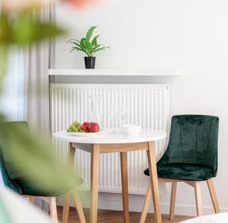 Pobierowo Apartamento | Apartament Golden Mirror z basenami, strefą saun,jacuzzi W CENIE!- Pinea Apartments Pobierowo-SANNEL Apartments for rent