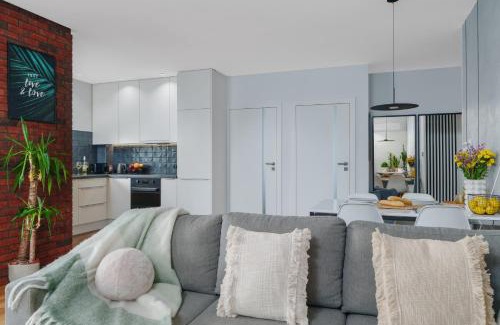 Kielce Apartamento | Apartament Green Plant - 1 lub 2 oddzielne sypialnie, taras 30m2, garaż podziemny, FV vat, Targi, klima, dostęp 24h