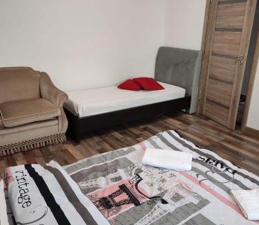 Hunedoara Apartamento | APARTAMENT HD ELI