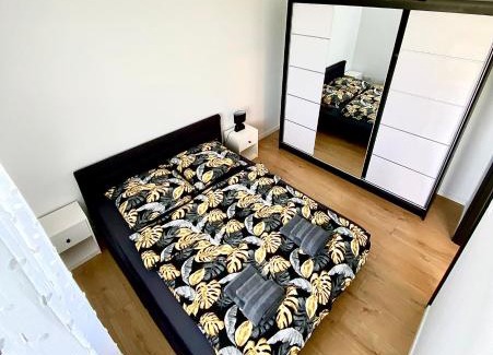 Ostrow Wielkopolski Apartamento | Apartament Krakowska - winda, parking
