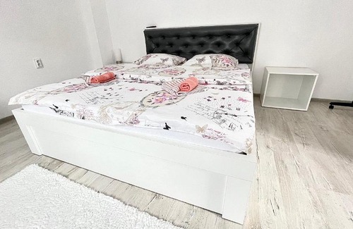 Campulung Moldovenesc Apartamento | Apartament linistit/Cozy apartment