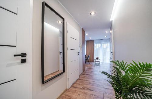 Boleslawiec Apartamento | Apartament Labradoryt, klimatyzacja, parking priv