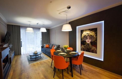 Cedzyna Apartamento | Apartament Leśny No 63 nad Zalewem z KOMINKIEM , GARAŻ w cenie
