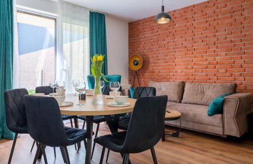 Bierutowice Apartamento | Apartament Lucky 7 z tarasem i widokiem na Śnieżkę, obok aquaparku, blisko do Wang by Apartamenty w Karkonoszach
