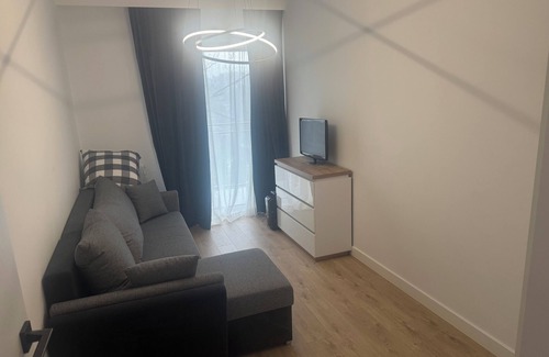 Chorzow Apartamento | Apartament Lux Spacious 3-bedroom apartment with WiFi, AC in amazing Chorzow