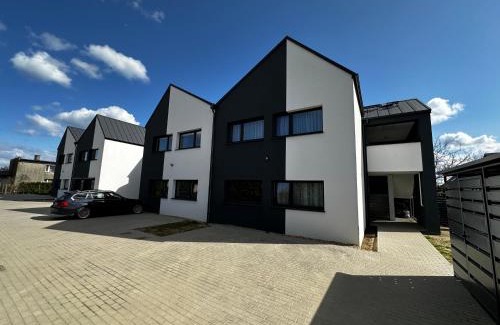 Pierwoszyno Apartamento | Apartament Marina