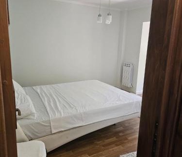 Vaslui Apartamento | Apartament modern cu 2 camere in Vaslui, zona Cartier