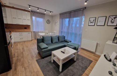 Klodzko Miasto Apartamento | Apartament na Letniej z garażem "Domowe Zacisze"