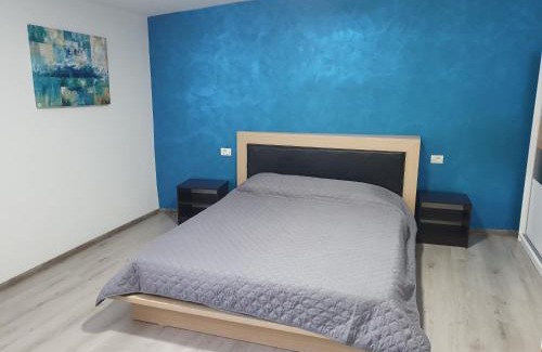 Barlad Apartamento | Apartament negris