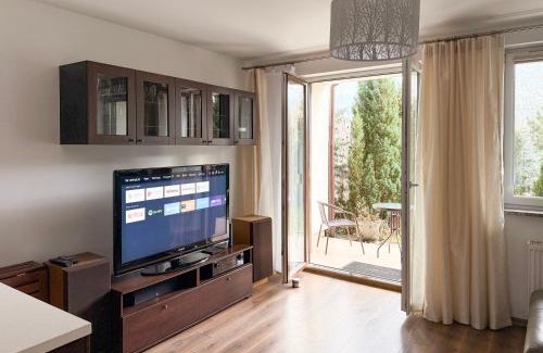 Polanica-Zdroj Apartamento | APARTAMENT POD GWIAZDAMI, z dwoma ogródkami i dwoma tarasami