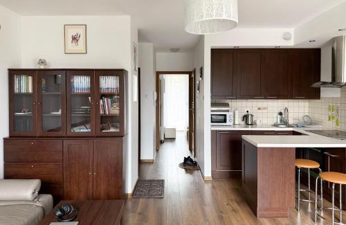 Polanica-Zdroj Apartamento | APARTAMENT POD GWIAZDAMI, z dwoma ogródkami i dwoma tarasami
