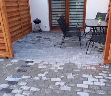 Konskie Apartamento | Apartament pod sosenką Sielpia Wielka