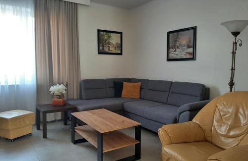 Tomaszow Mazowiecki Apartamento | Apartament Renii