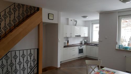 Polanica-Zdroj Casa | Apartament rodzinny z ogrodem - Bliżej Zdroju
