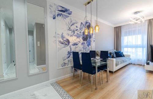 Minsk Mazowiecki Apartamento | Apartament Rosa Stacja Mińsk