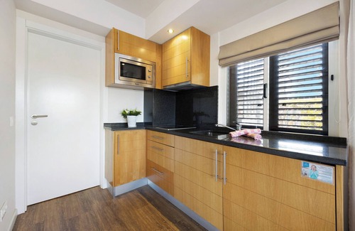 Torralta Apartamento | Apartamento 'T1 Atlántico' con vistas a la montaña, piscina, balcón y Wi-Fi