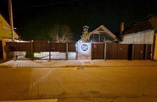 Alba Iulia Apartamento | Apartament TRAVEL la casa PIANO HOUSE,cu parcare