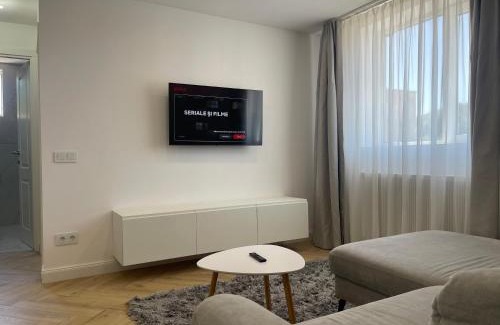 Sangeorz-Bai Apartamento | APARTAMENT ULTRACENTRAL,PARCARE PRIVATA,WiFi