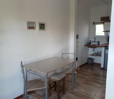 Colonia del Sacramento Apartamento | Apartamento 5 Para 3 Equipado básico, Lindo para descansar y trabajar