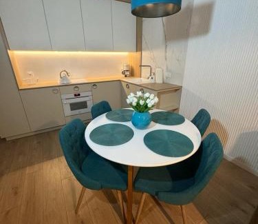 Dzielnica Uzdrowiskowa Apartamento | Apartament Whiteblue Dream 2 Kołobrzeg z ogródkiem & sauna & fitness & bawialnia dla dzieci