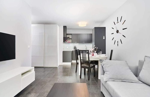 Krzyki Apartamento | Air Conditioned Apartment Terrace
