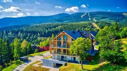 Bierutowice Apartamento | Apartament z prywatnym Jacuzzi Orlik VIP Residence - blisko wyciągu i Wang by Royal Aparts