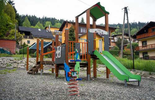 Szczyrk Apartamento | Apartament Zielony Jodłowa - z prywatną sauną! by Dream Apart